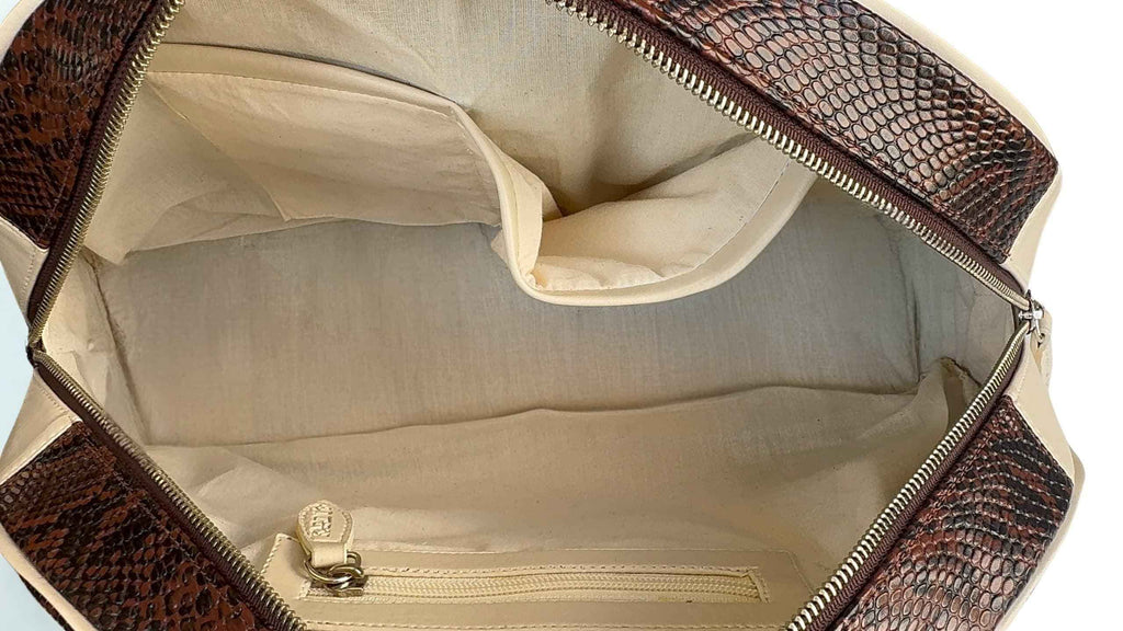 BEING Stylish Premium Vegan Leather Bag - Elevate Your Fashion Game